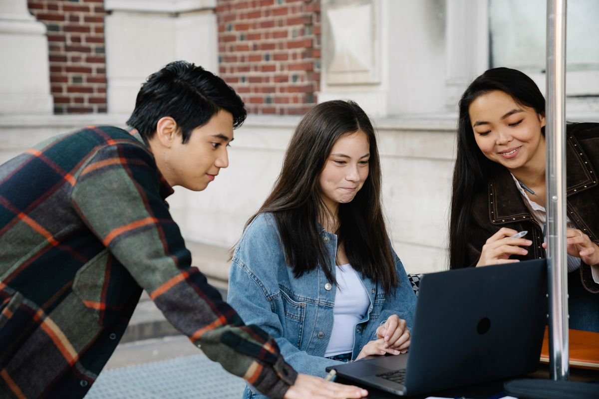 University Selection & Scholarship Search
